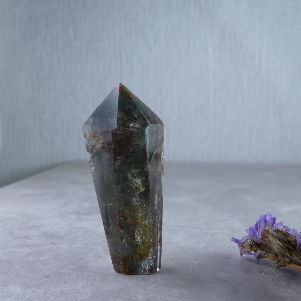 Lodolite Tower - Nature's Sculpture (5.9cm, 38g). Graceful shape with wider top (2.7cm x 2cm) and narrow base (1.5cm x 1.2cm). A captivating crystal piece.