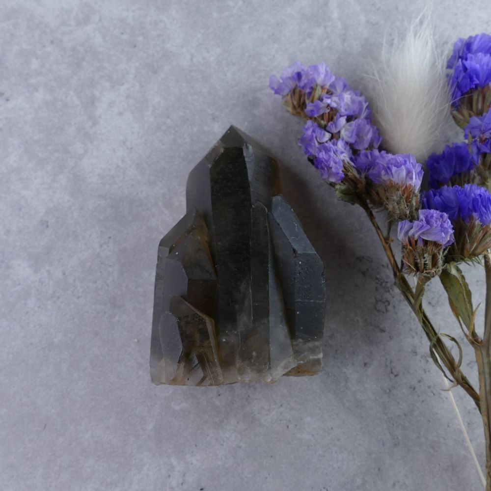 Nature's Grounding Energy - Dumi's Crystals Smoky Quartz (6cm). Slender form (3.8cm x 2.9cm) with rich smoky hues invites connection & a sense of calm.