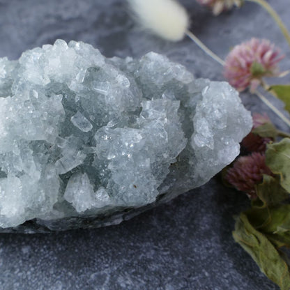 Crystal for Emotional Healing (Apophyllite on Chalcedony): Dumi's Crystals. Promotes peace & emotional well-being (Approx 3.6cm wide).