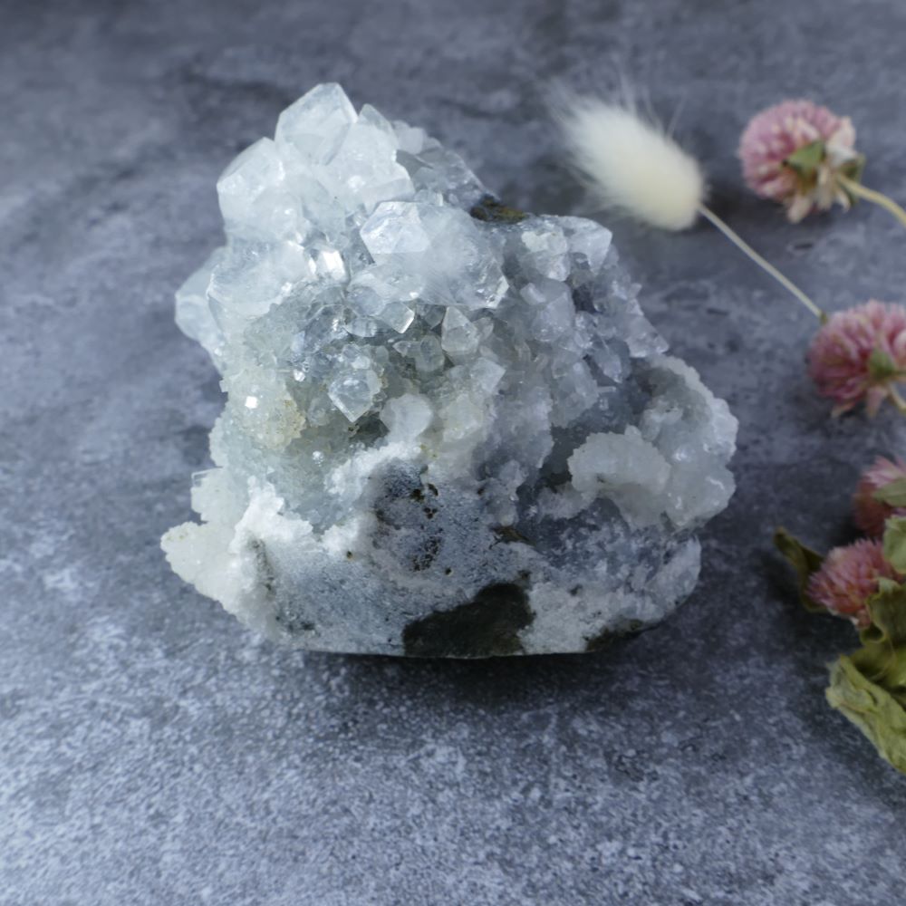 Crystal for Emotional Wellbeing (Large Apophyllite on Chalcedony): Dumi's Crystals. Promotes balance & kindness (Approx 6.5cm wide).