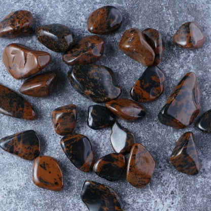 Deep Brown Mahogany Obsidian chips for protection & growth (1-2.5cm) | Dumi's Crystals | Enhance your sense of security and spiritual journey with these genuine Mahogany Obsidian chips. Ranging from 1 to 2.5 centimeters, these chips promote a protective shield, emotional balance, and spiritual transformation.