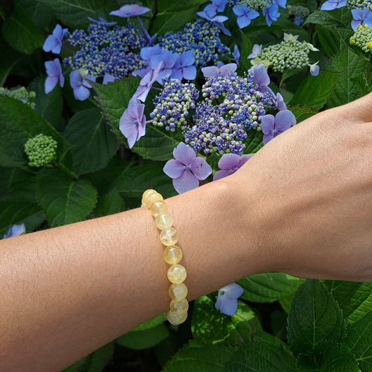 Dumi's Crystals Citrine Bracelet 7inch for Abundance & Positivity. Sunny yellow gemstone bracelet attracts success, joy & creativity.