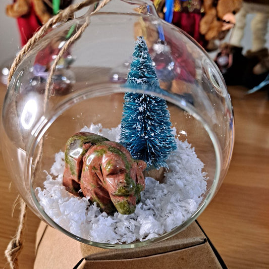christmas landscape glass bauble with unakite bear, miniature christmas tree and artificial snow dumi's crystals