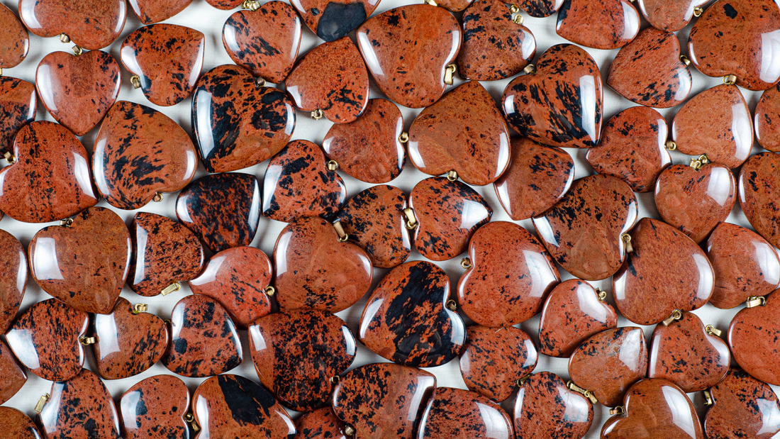 The Power of Mahogany Obsidian: Composition, Meaning, Healing Properties and More