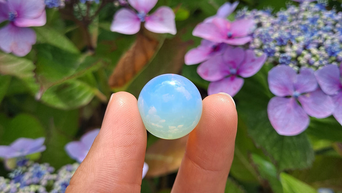 opalite mini sphere dumi's crystals
