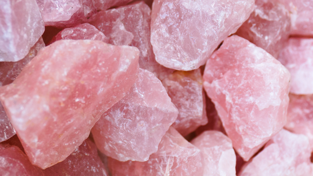 image of rough rose quartz