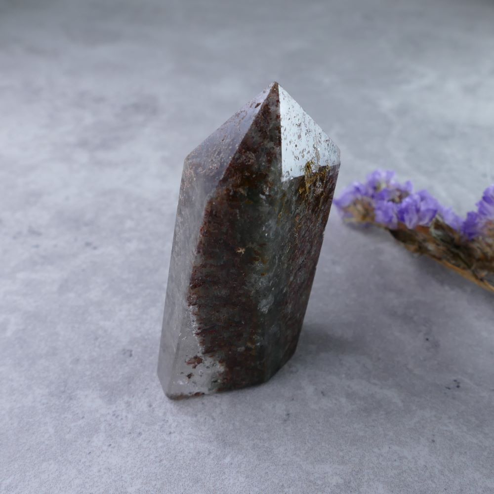Nature's Wonder in Crystal Form - Dumi's Crystals (5.5cm). Powerful Garden Quartz tower (3cm x 1.6cm) with captivating inclusions. A source of concentrated energy.