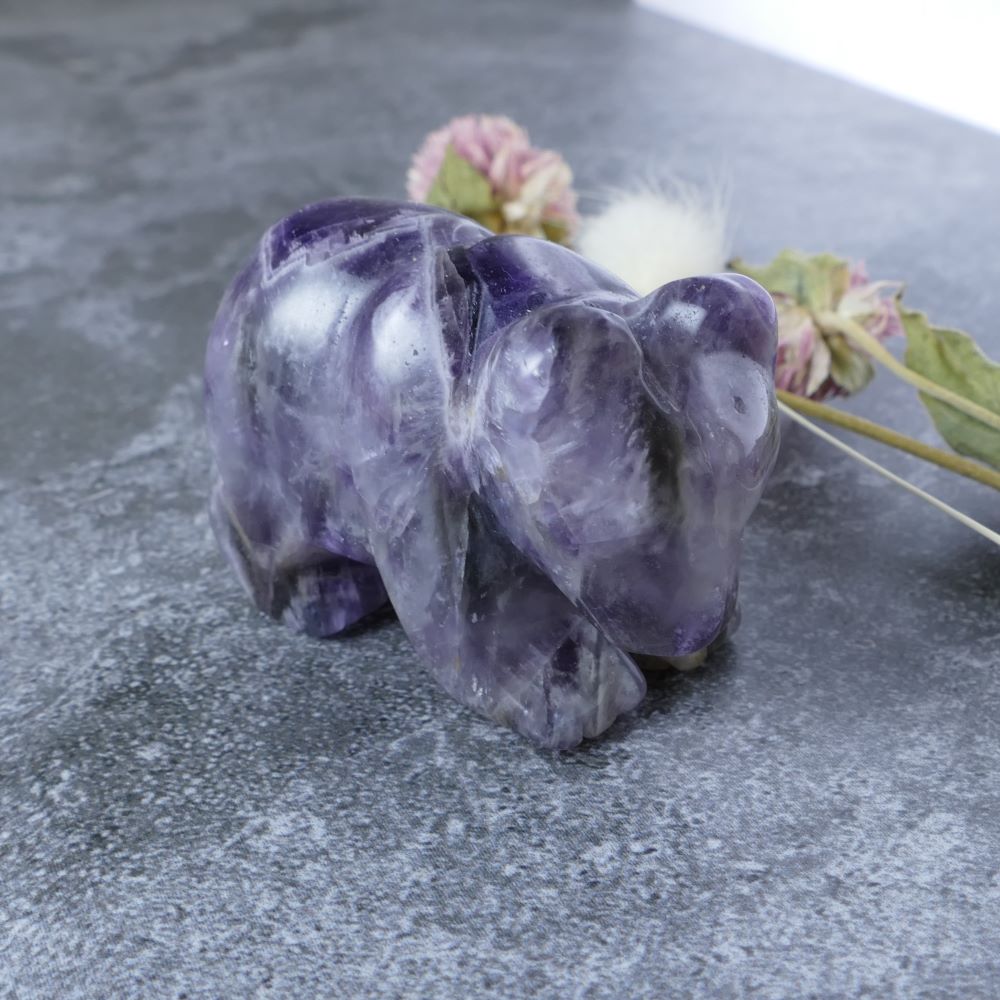 Adorable 2-inch Chevron Amethyst bear carving, perfect for meditation, crystal grids, or as a pocket-sized companion. 
