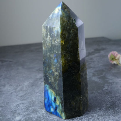 Empowerment & Guidance (Labradorite): Dumi's Crystals Tower (11cm). Enhances intuition & spiritual growth (Approx 4.5cm wide)