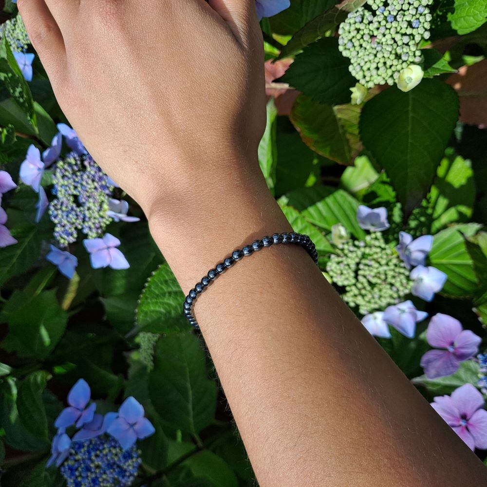 hematite handmade bead bracelet dumiscrystals